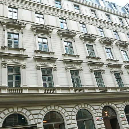 Palace Dlazdena Central Apartment - New Town Πράγα Εξωτερικό φωτογραφία